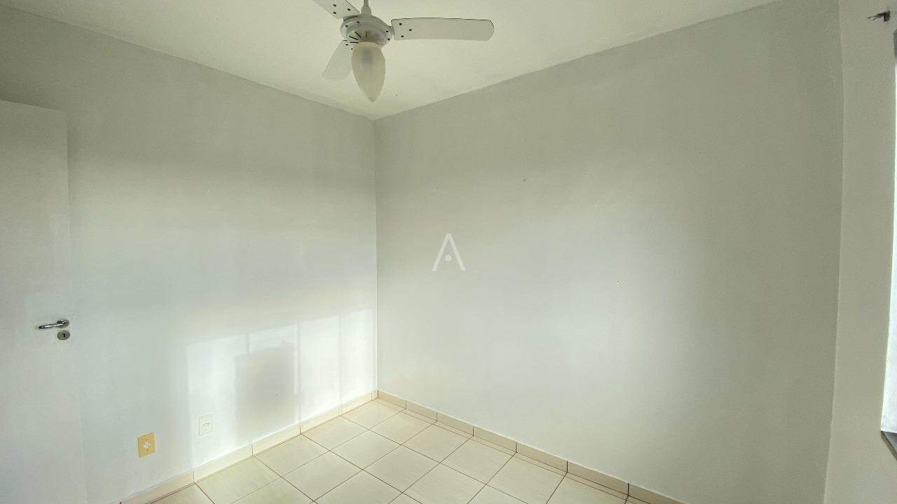 Apartamento para para aluguel no Bairro SAO CRISTOVAO em CASCAVEL: 