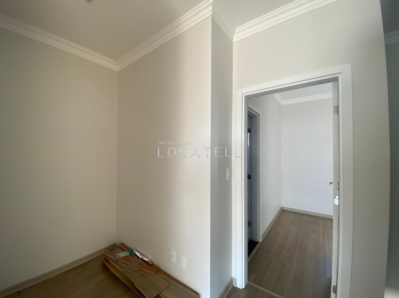 Sobrado para à venda no Bairro CANADA em CASCAVEL: 