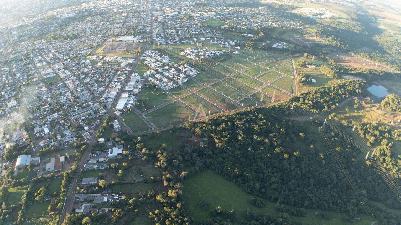 Terreno para à venda no Bairro UNIVERSITARIO em CASCAVEL: