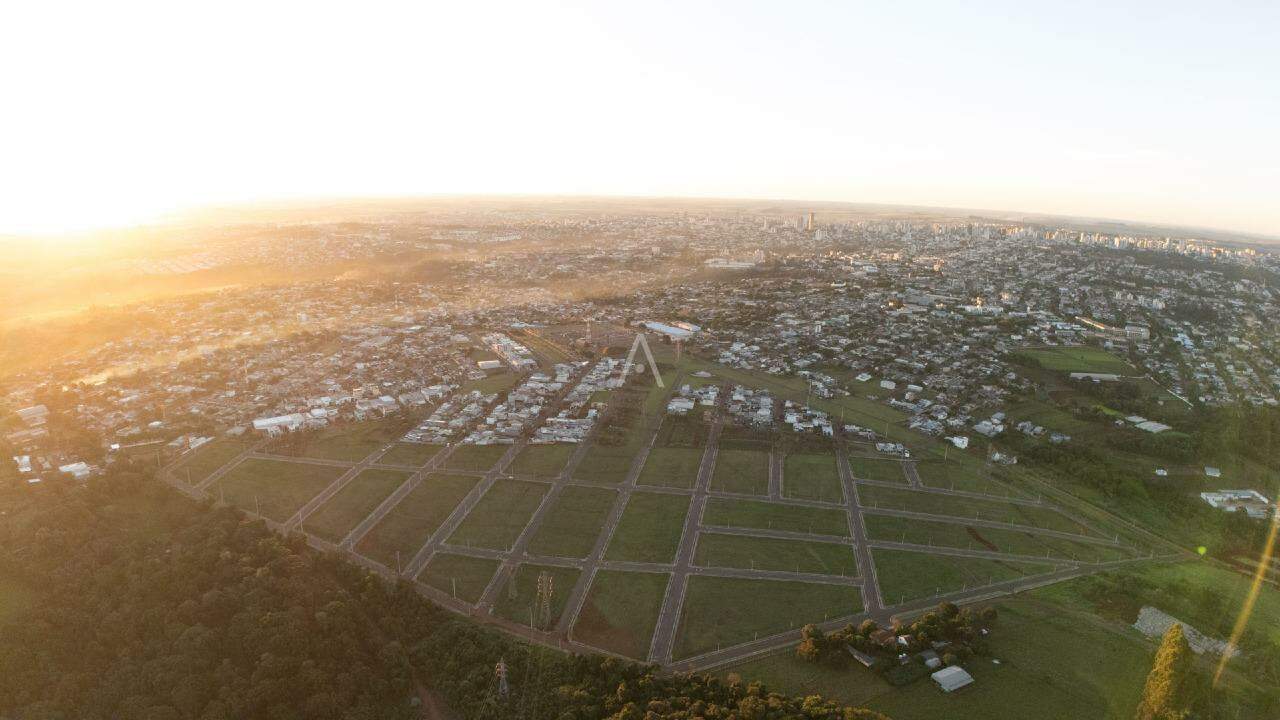 Terreno para à venda no Bairro UNIVERSITARIO em CASCAVEL: 