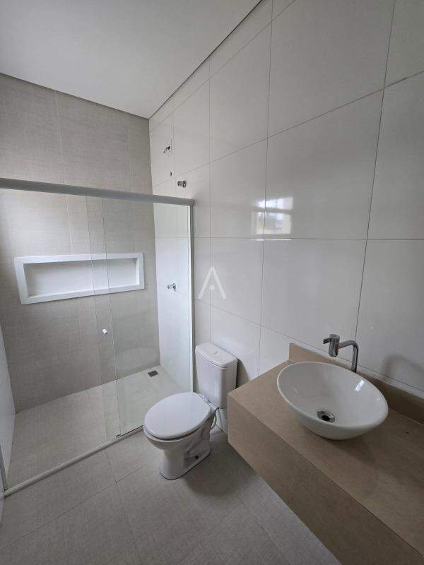 Casa Residencial para para aluguel no Bairro JARDIM COOPAGRO em TOLEDO: