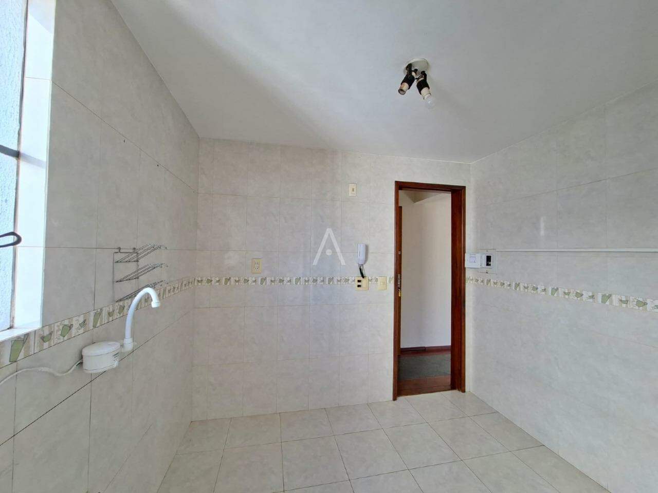 Apartamento para para aluguel no Bairro CENTRO em CASCAVEL: 