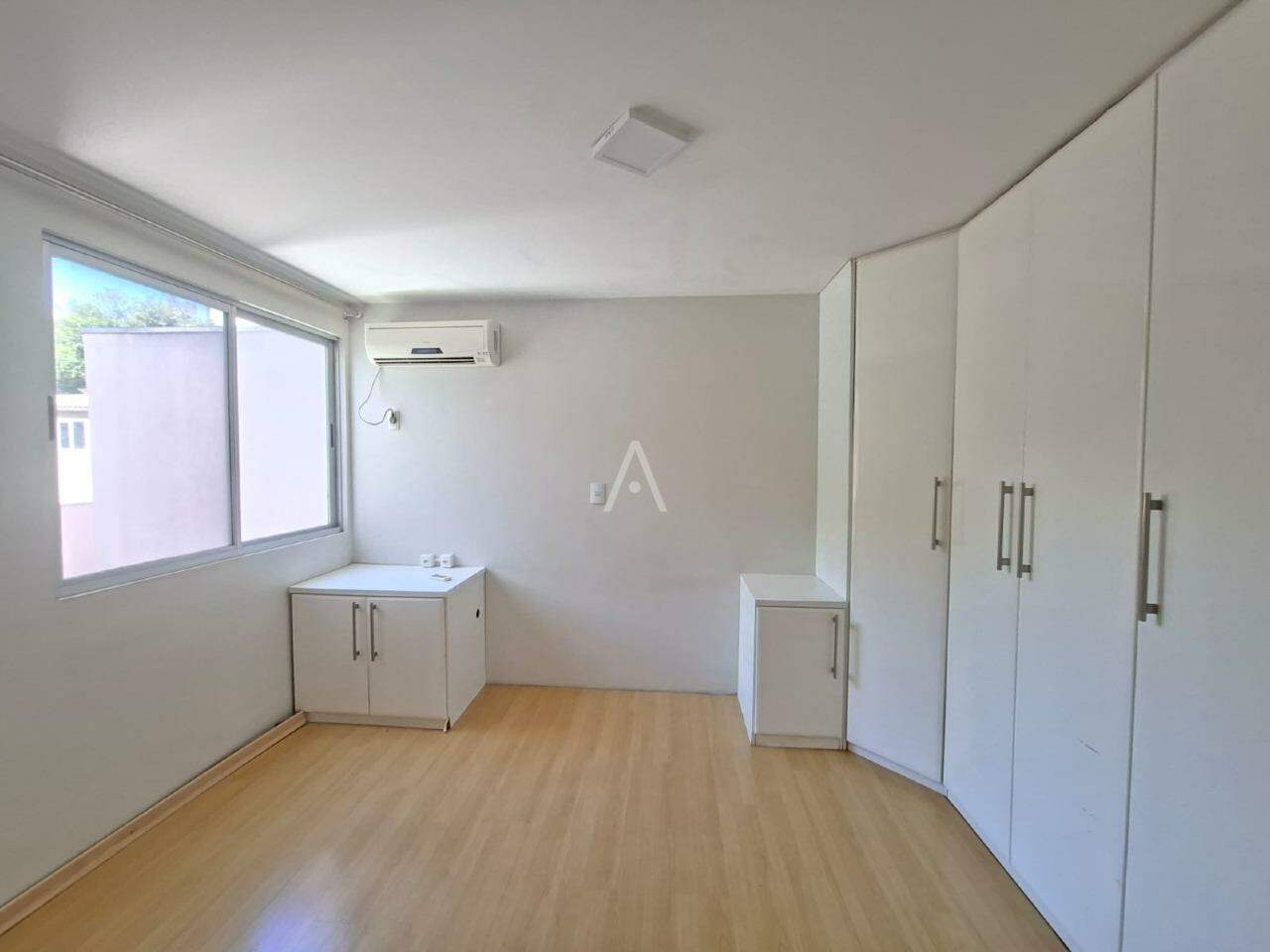 Apartamento para para aluguel no Bairro CENTRO em CASCAVEL: Suíte