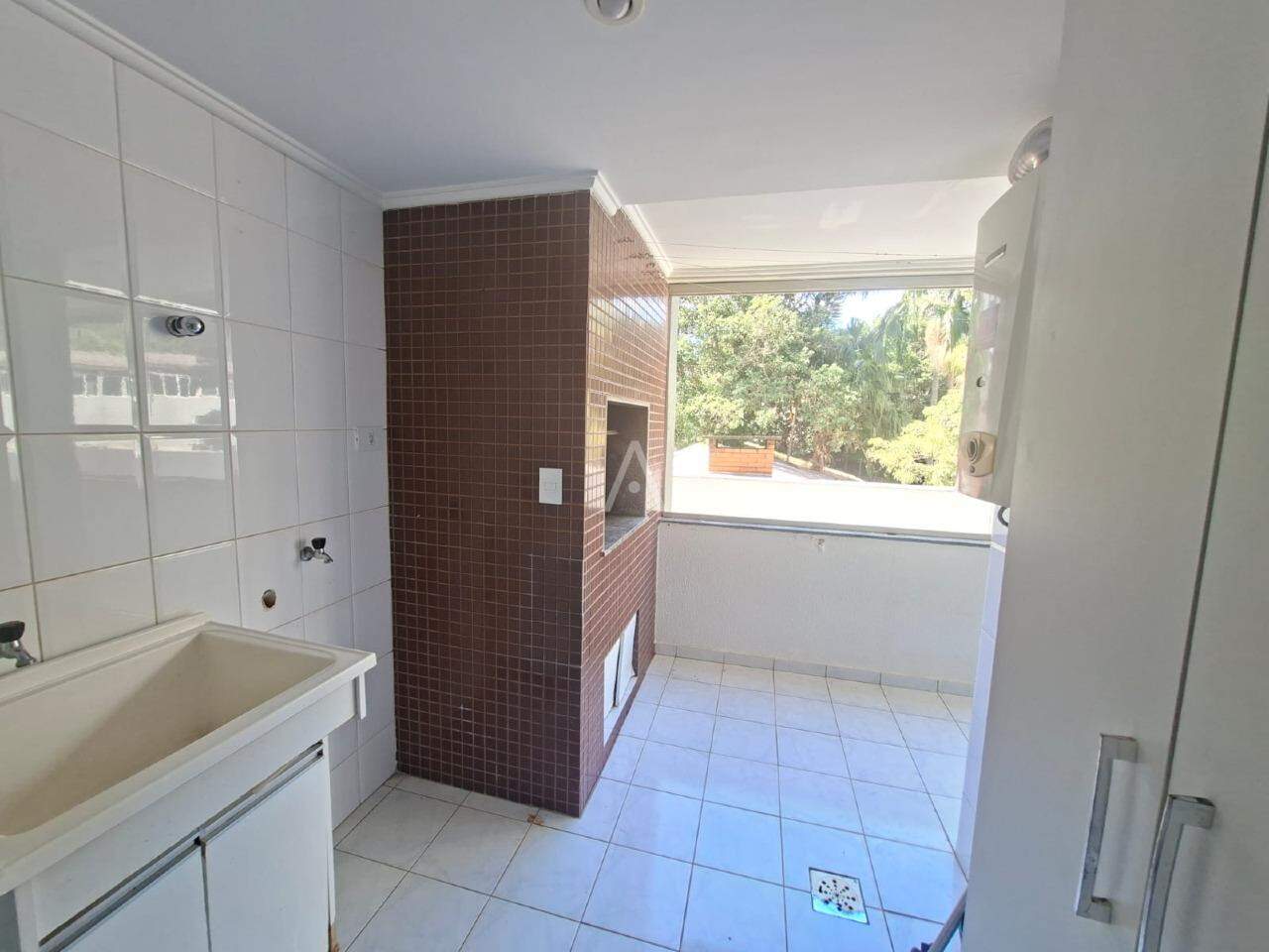 Apartamento para para aluguel no Bairro CENTRO em CASCAVEL: 