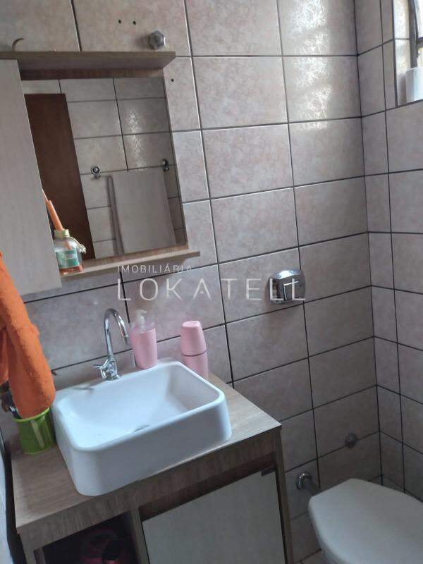 Casa Residencial para à venda no Bairro NEVA em CASCAVEL: 