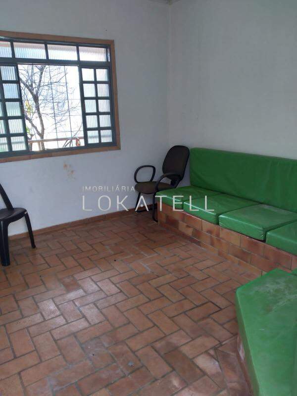 Casa Residencial para à venda no Bairro NEVA em CASCAVEL: 