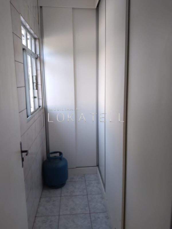 Casa Residencial para à venda no Bairro NEVA em CASCAVEL: 