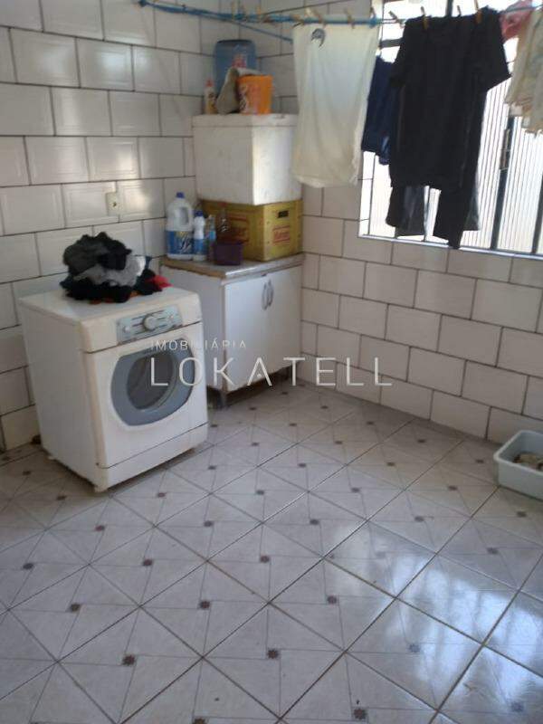 Casa Residencial para à venda no Bairro NEVA em CASCAVEL: 