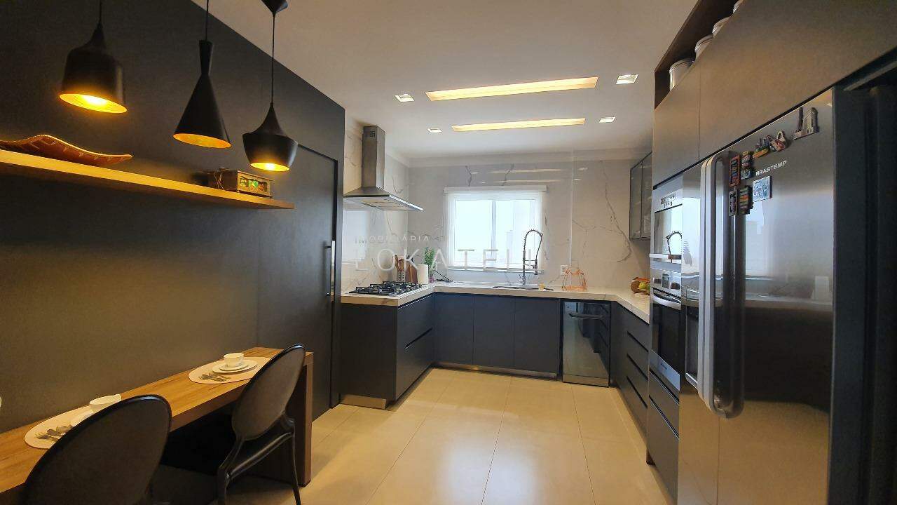 Apartamento para à venda no Bairro CENTRO em CASCAVEL: