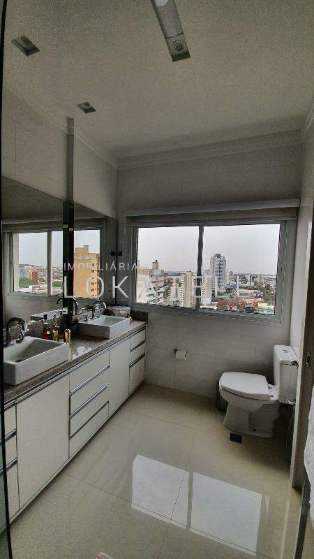 Apartamento para à venda no Bairro CENTRO em CASCAVEL: