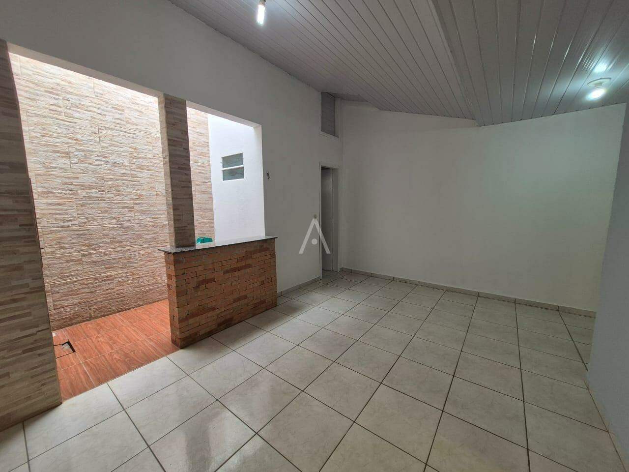 Casa Residencial para para aluguel no Bairro PARQUE VERDE em CASCAVEL: