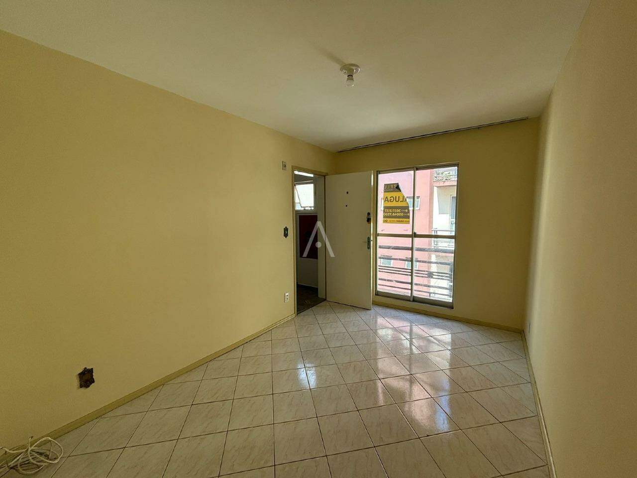 Apartamento para para aluguel no Bairro CENTRO em CASCAVEL: 