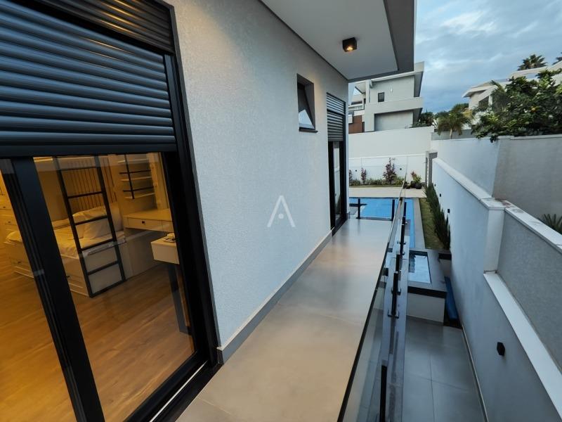 Sobrado para à venda no Bairro FAG em CASCAVEL: 