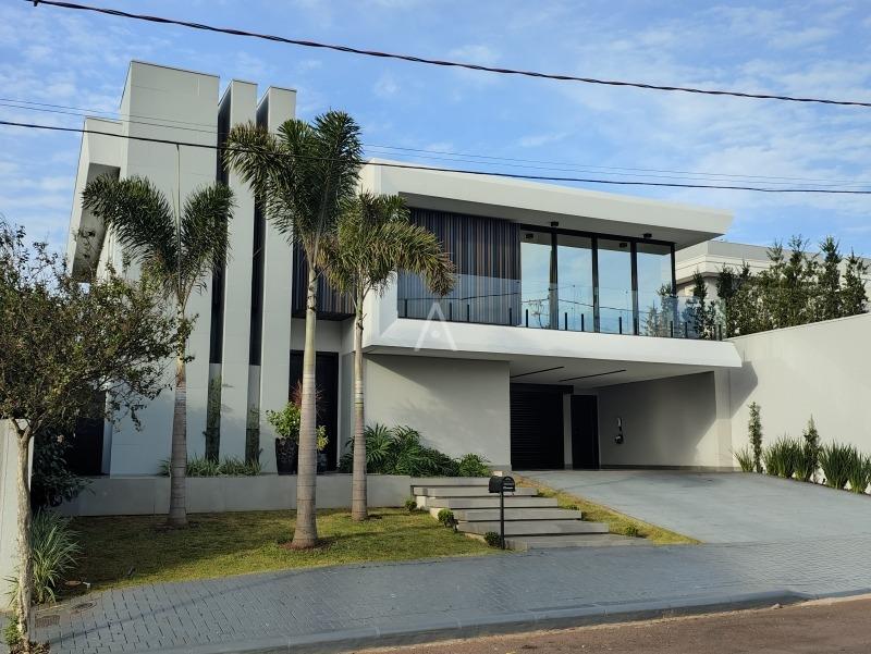 Sobrado para à venda no Bairro FAG em CASCAVEL: 