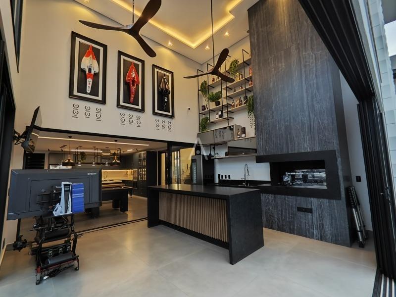 Sobrado para à venda no Bairro FAG em CASCAVEL: 