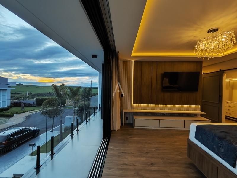 Sobrado para à venda no Bairro FAG em CASCAVEL: 