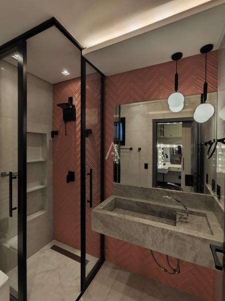 Sobrado para à venda no Bairro FAG em CASCAVEL: 