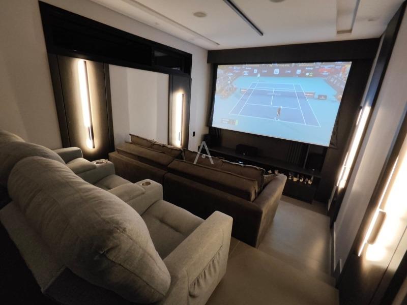 Sobrado para à venda no Bairro FAG em CASCAVEL: 