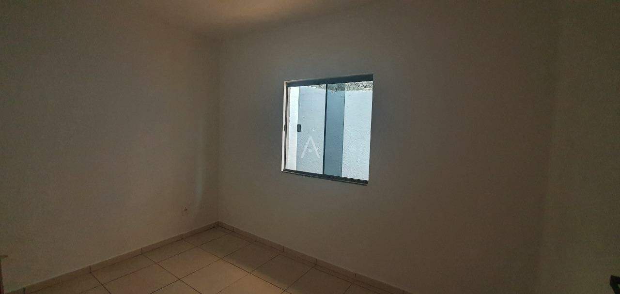 Casa Residencial para para aluguel no Bairro CANADA em CASCAVEL: 