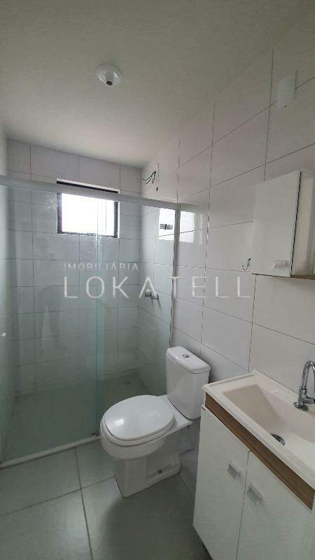 Apartamento para para aluguel no Bairro REGIAO DO LAGO em CASCAVEL: 