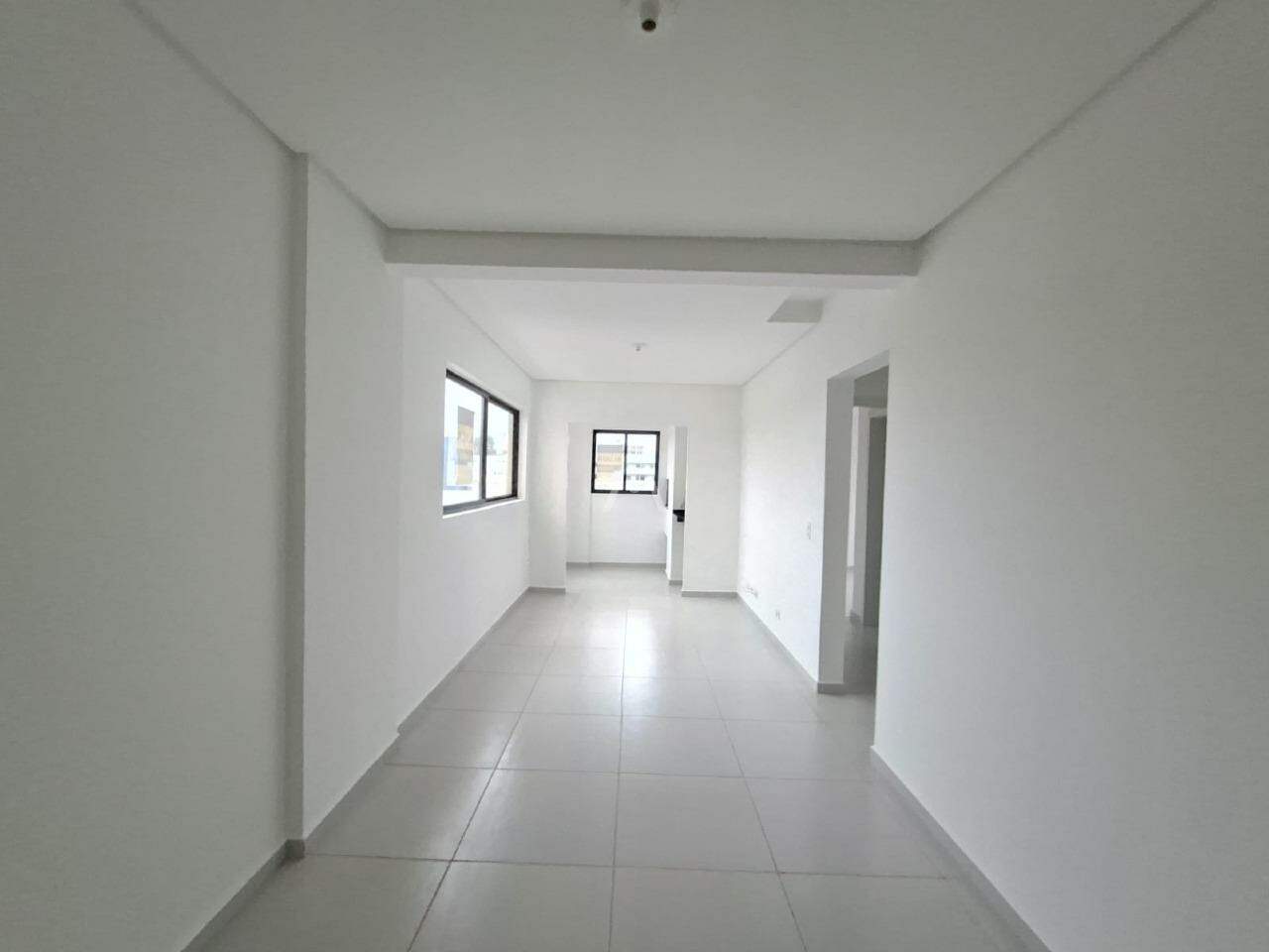 Apartamento para para aluguel no Bairro REGIAO DO LAGO em CASCAVEL: 