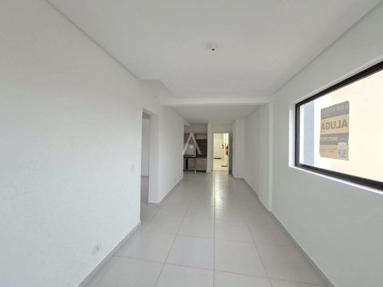 Apartamento para para aluguel no Bairro REGIAO DO LAGO em CASCAVEL: 