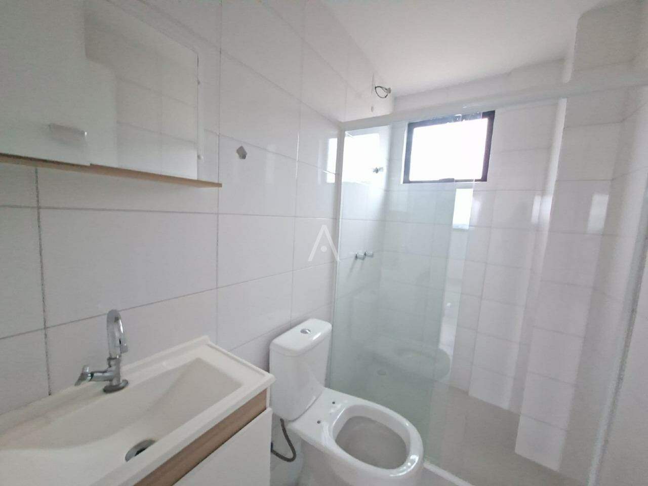 Apartamento para para aluguel no Bairro REGIAO DO LAGO em CASCAVEL: 