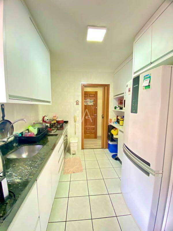 Apartamento para à venda no Bairro CENTRO em CASCAVEL: 
