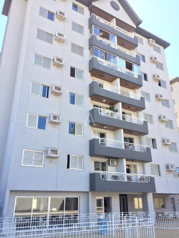 Apartamento para à venda no Bairro CENTRO em CASCAVEL: 