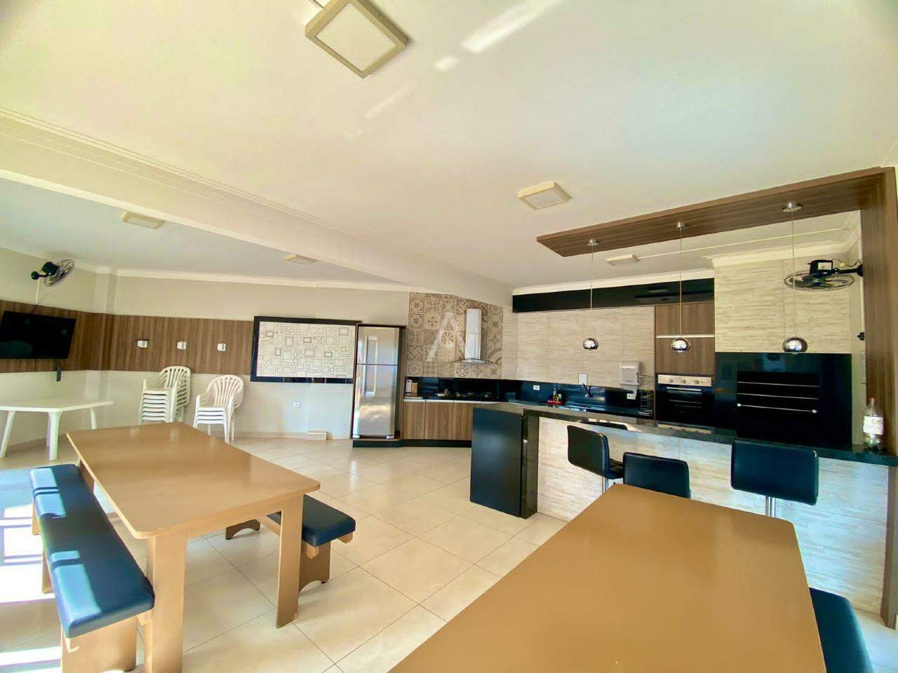 Apartamento para à venda no Bairro CENTRO em CASCAVEL: 