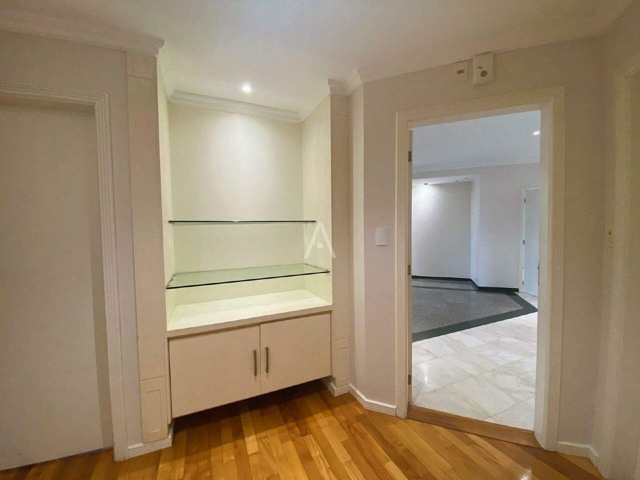 Apartamento para para aluguel no Bairro CENTRO em CASCAVEL: 
