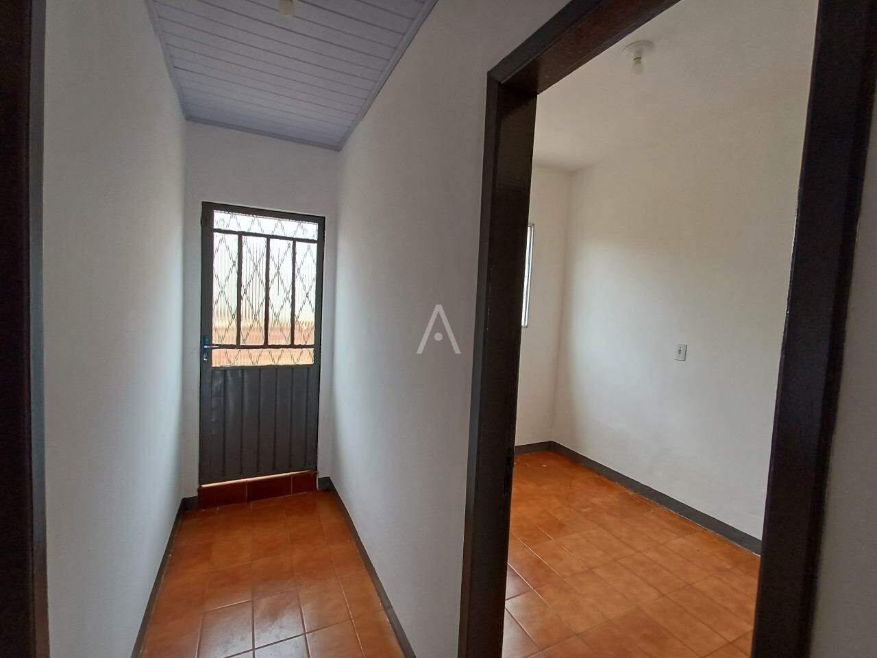 Casa Residencial para para aluguel no Bairro GUARUJA em CASCAVEL: 