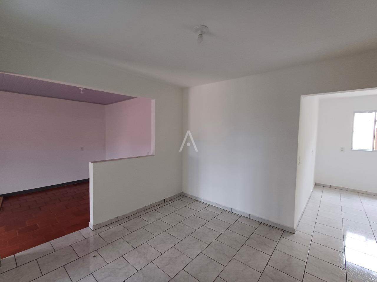 Casa Residencial para para aluguel no Bairro GUARUJA em CASCAVEL: 