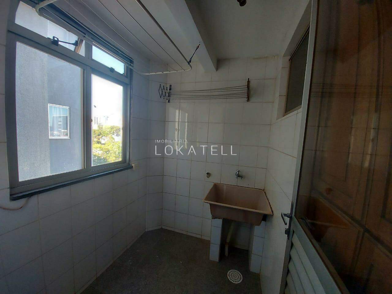 Apartamento para para aluguel no Bairro CENTRO em CASCAVEL: