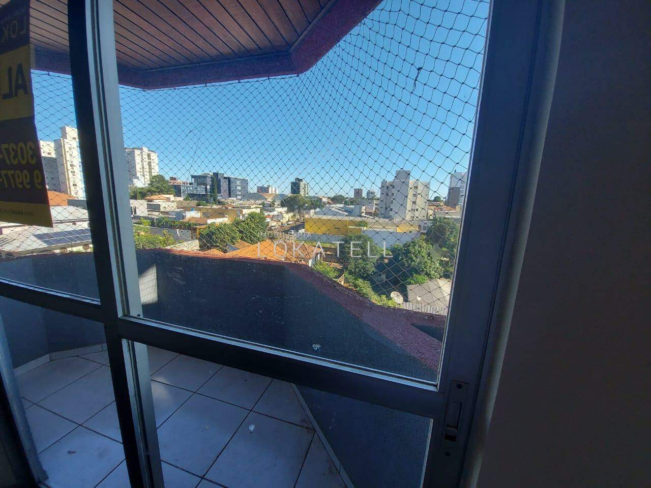 Apartamento para para aluguel no Bairro CENTRO em CASCAVEL: 