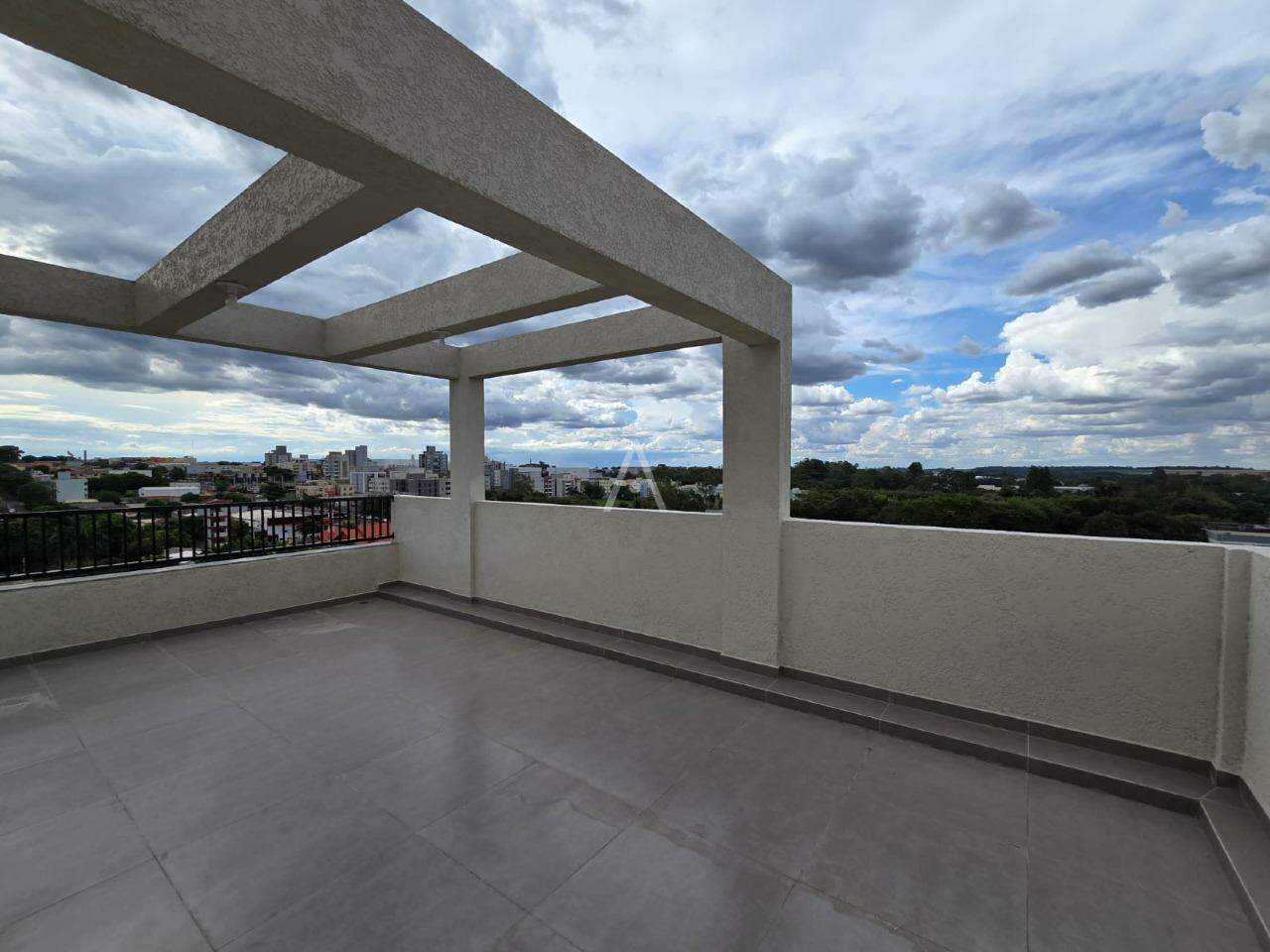 Apartamento para à venda no Bairro JARDIM SANTA MARIA em TOLEDO: