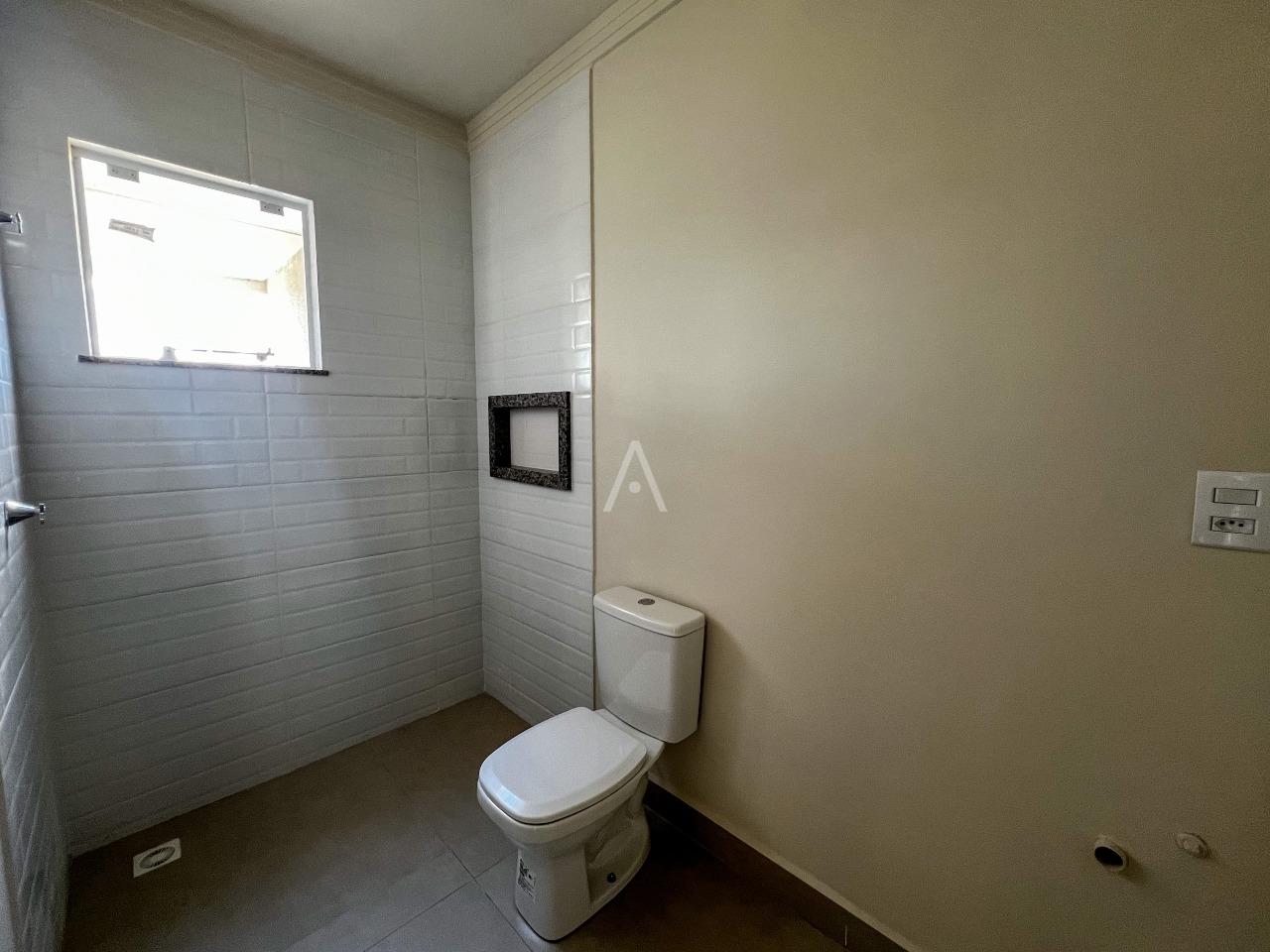 Sobrado para à venda no Bairro UNIVERSITARIO em CASCAVEL: 