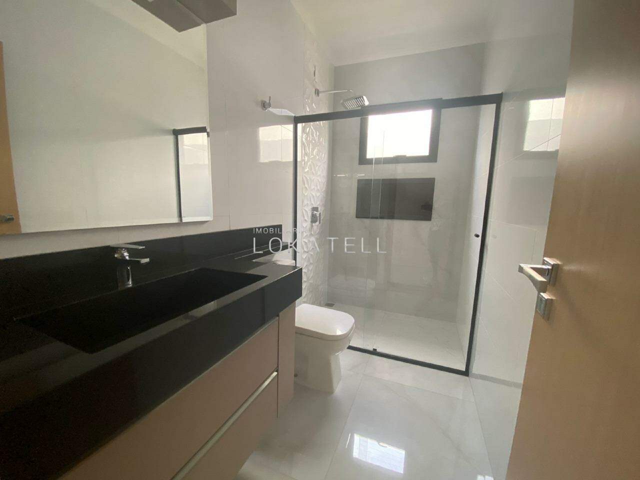 Casa Residencial para para aluguel no Bairro VEREDAS em CASCAVEL: