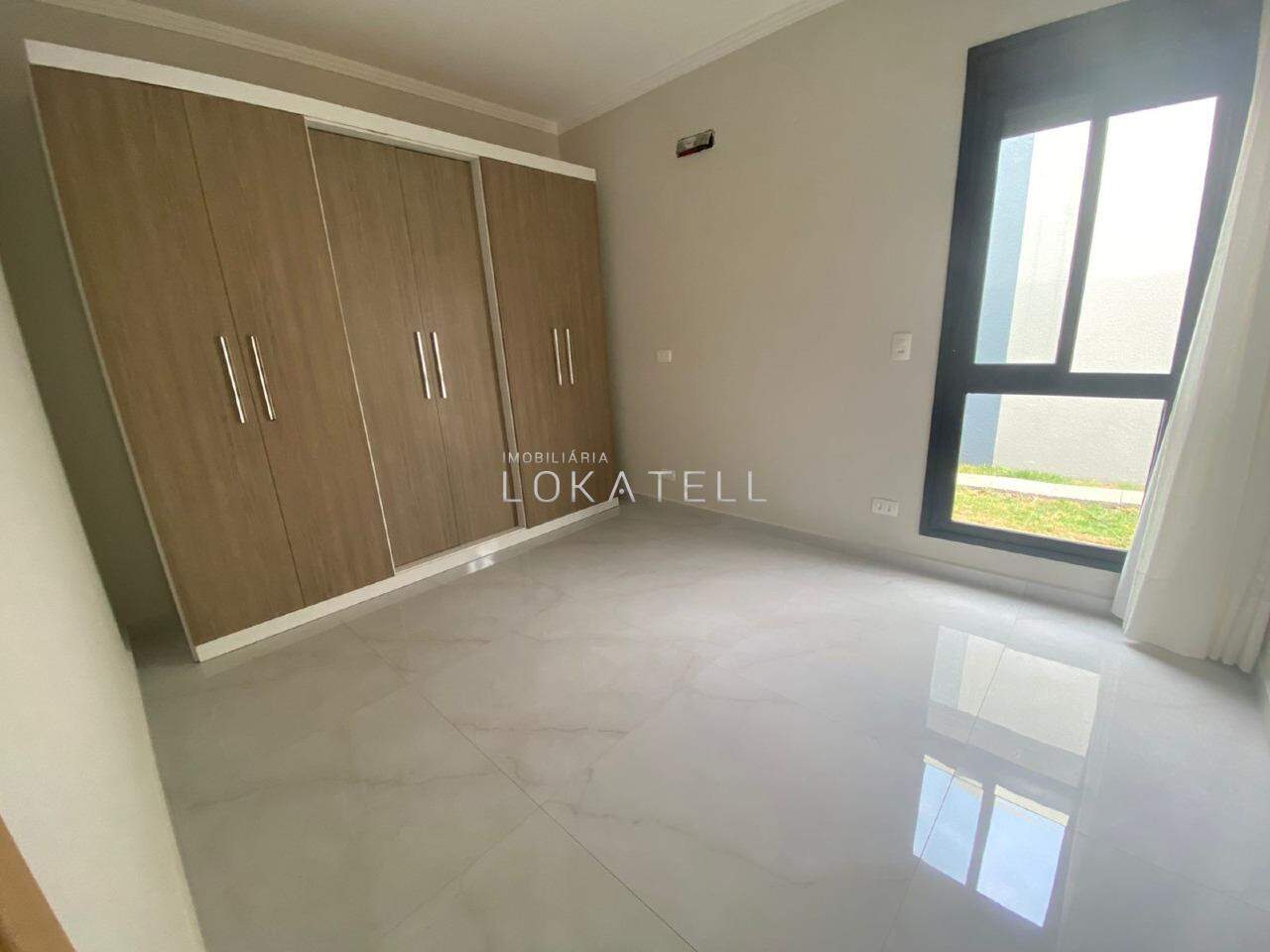 Casa Residencial para para aluguel no Bairro VEREDAS em CASCAVEL: