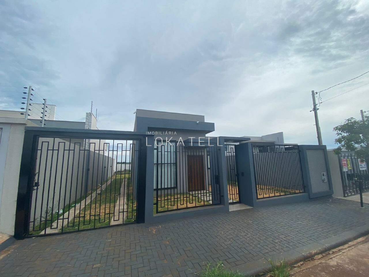 Casa Residencial para para aluguel no Bairro VEREDAS em CASCAVEL: 