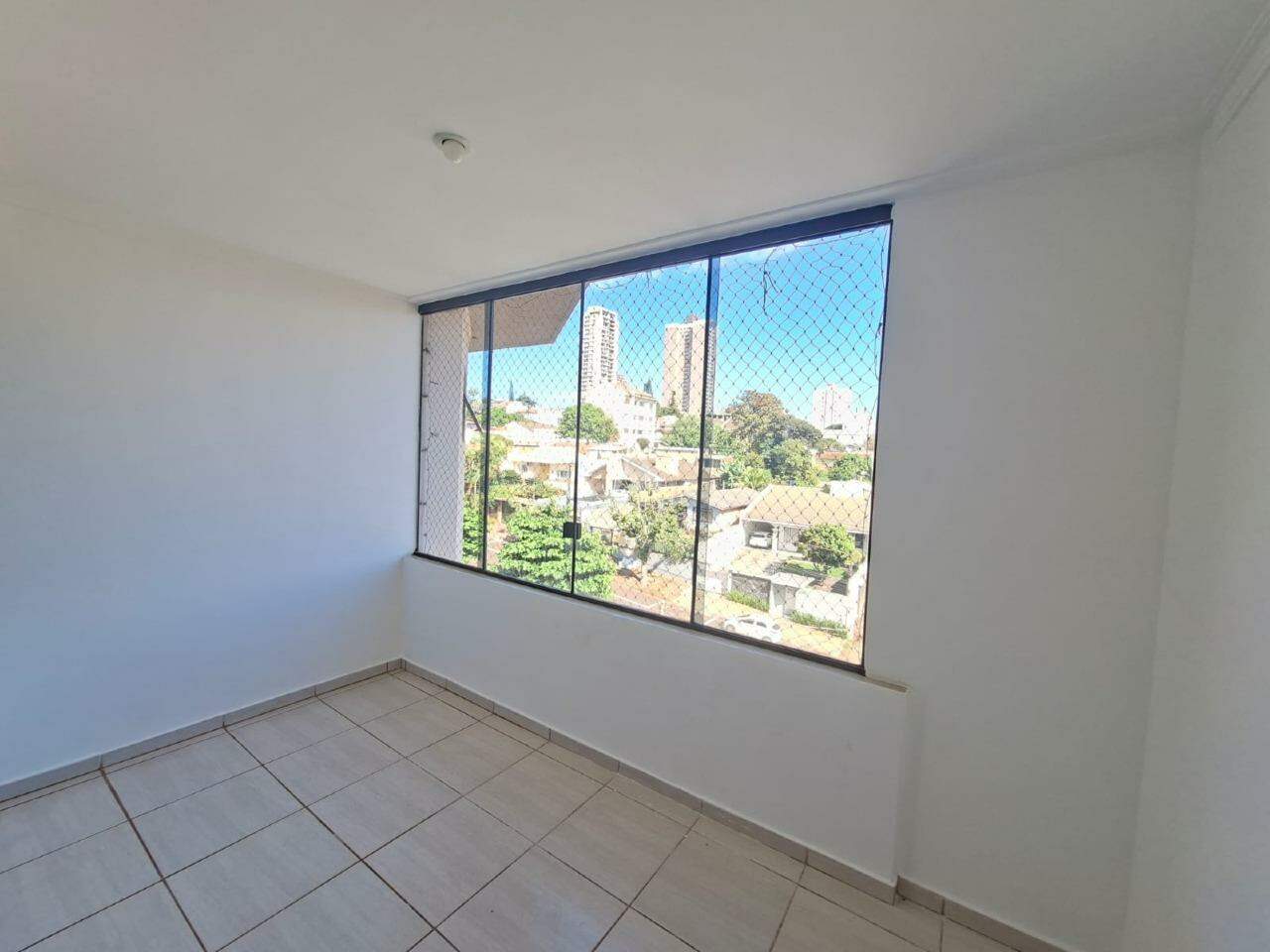 Apartamento para para aluguel no Bairro CANCELLI em CASCAVEL: 