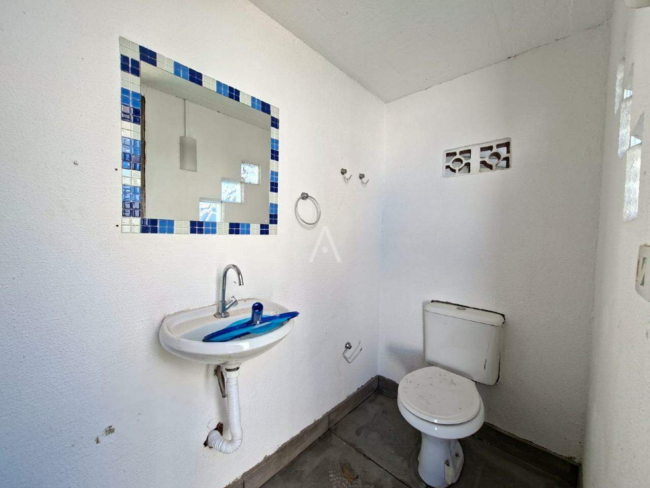Casa Residencial para para aluguel no Bairro CANADA em CASCAVEL: