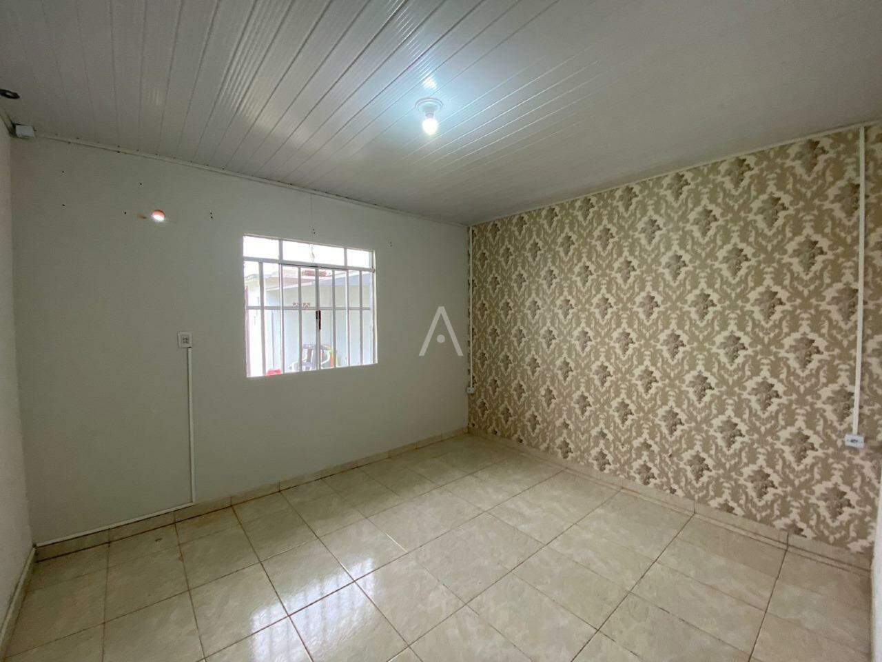 Casa Residencial para para aluguel no Bairro CANADA em CASCAVEL: