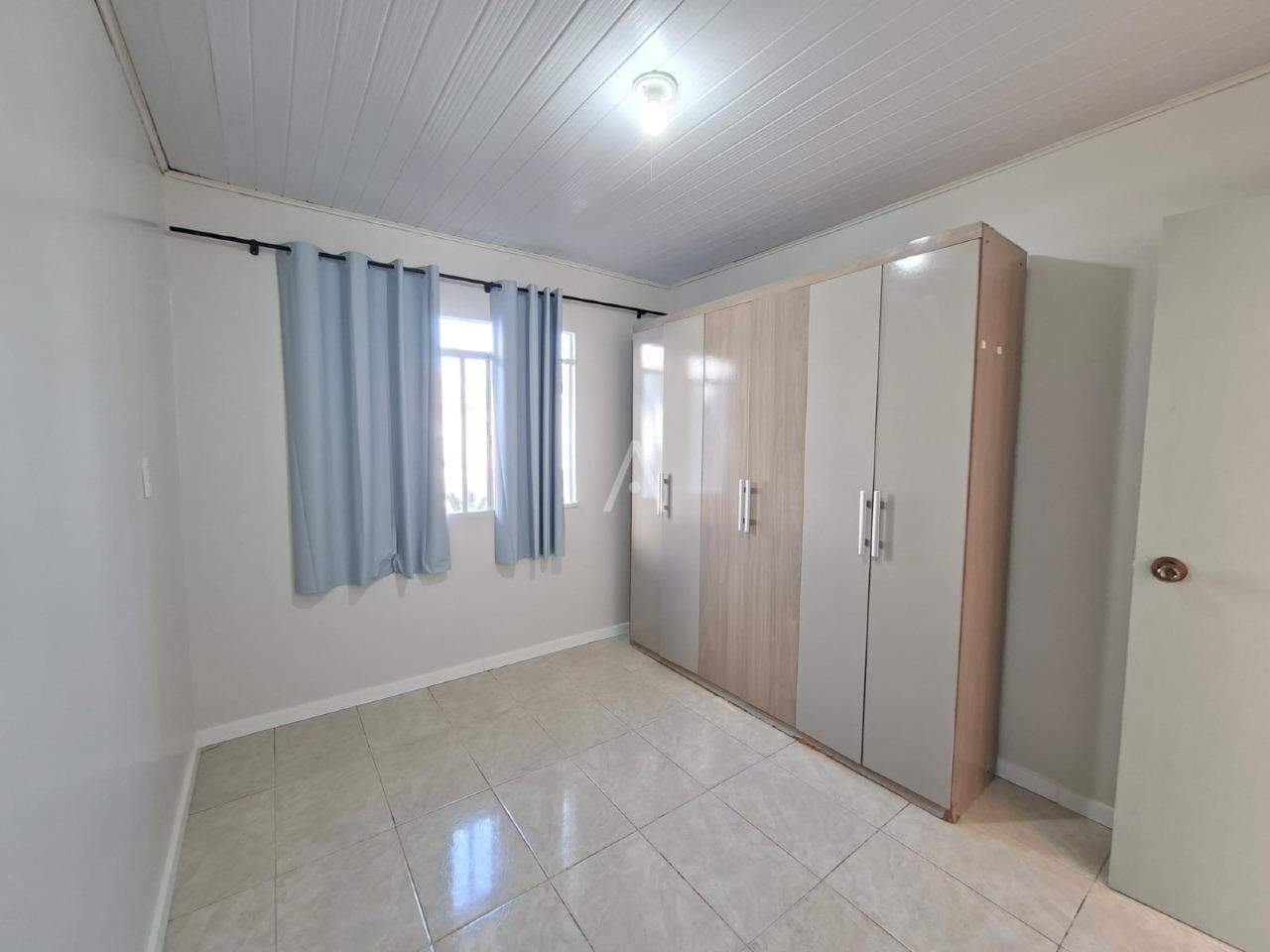 Casa Residencial para para aluguel no Bairro CANADA em CASCAVEL: