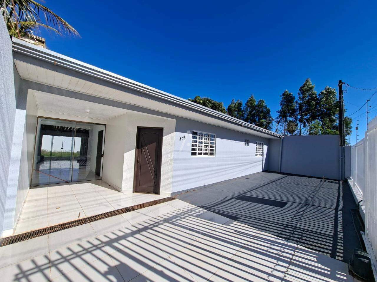 Casa Residencial para para aluguel no Bairro CANADA em CASCAVEL: 
