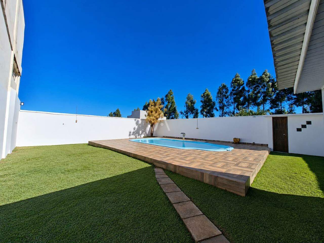 Casa Residencial para para aluguel no Bairro CANADA em CASCAVEL: