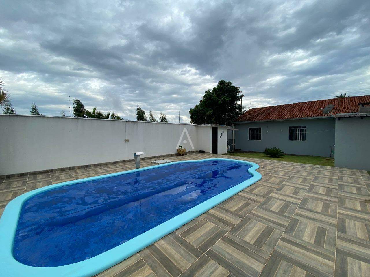Casa Residencial para para aluguel no Bairro CANADA em CASCAVEL: