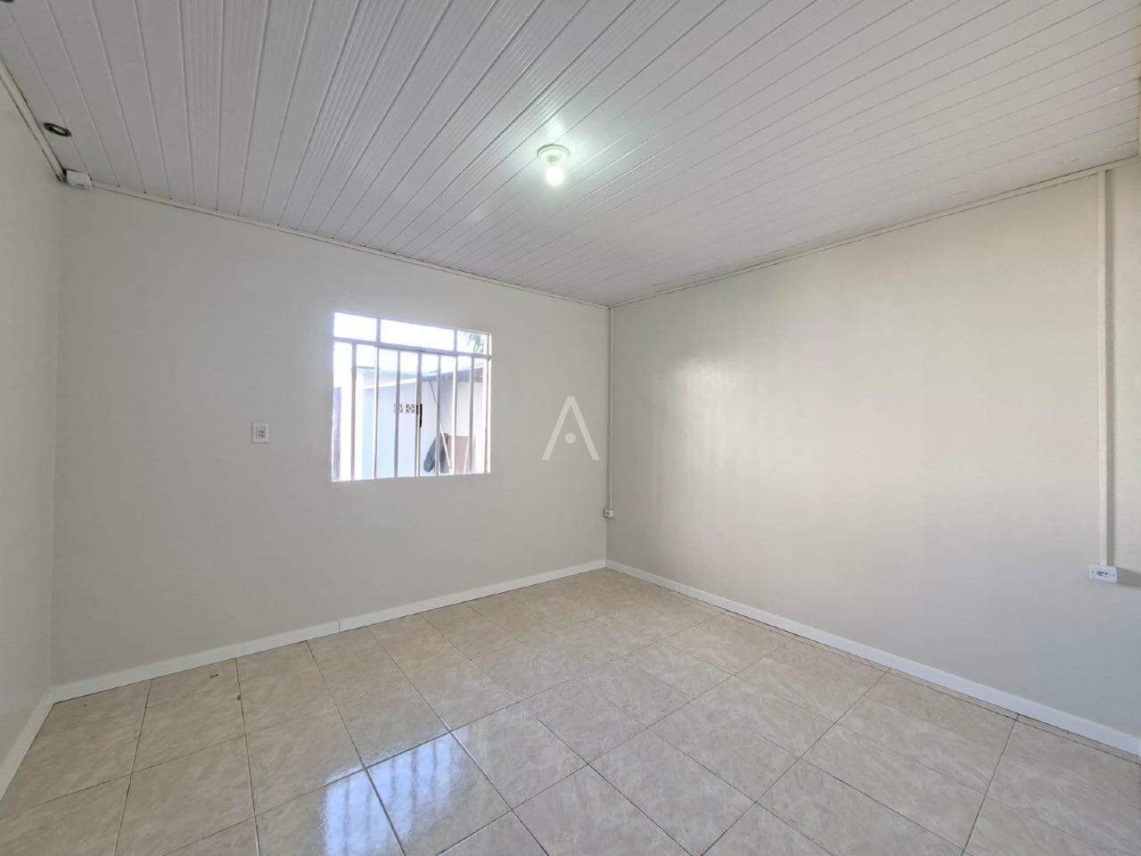 Casa Residencial para para aluguel no Bairro CANADA em CASCAVEL: