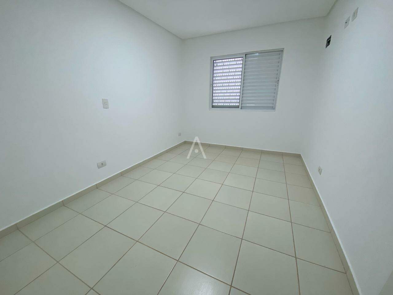 Apartamento para para aluguel no Bairro CENTRO em CASCAVEL: 