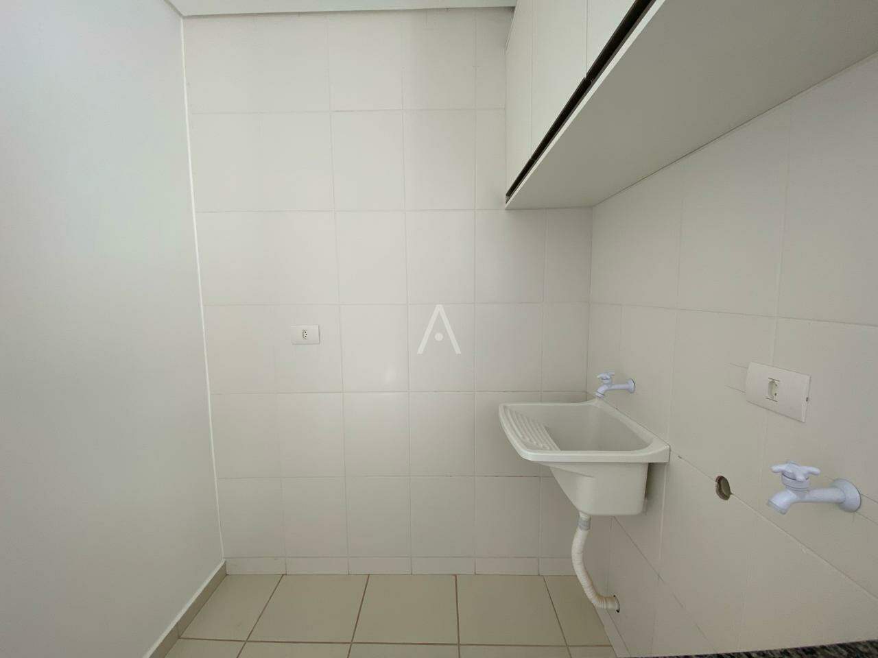 Apartamento para para aluguel no Bairro CENTRO em CASCAVEL: 